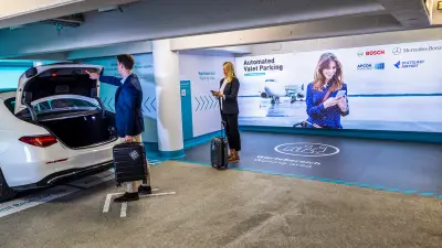 El aeropuerto de Stuttgart se prepara para recibir al aparcamiento sin conductor