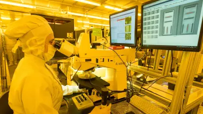 Bosch AI detecta y previene anomalías, así como el mal funcionamiento en el proceso productivo.
