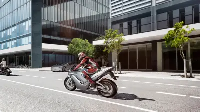 Una mirada al pasado y un viaje al futuro: Bosch celebra tres décadas de seguridad con el ABS para motocicletas